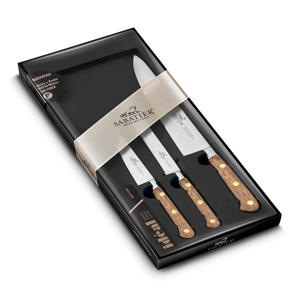 Lion SabatierĀ® Ideal Perigord 3 Piece Knife Set - 10cm Paring, 12cm Serrated Utility & 20cm Cooks Knife (Walnut Handle With Brass Rivets) - Image 3