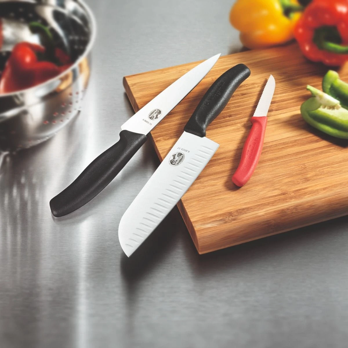 Victorinox Swiss Classic 17cm Santoku Knife Fluted Blade Green (6852617L4B) - Image 5