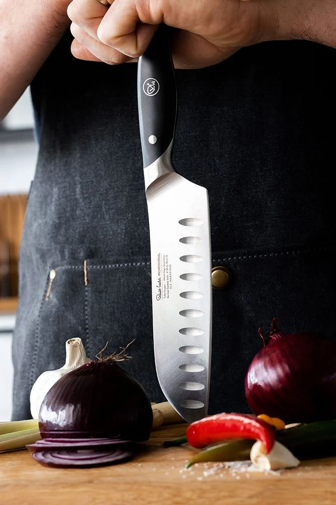 Robert Welch Professional V Santoku Knife 17cm - Image 3