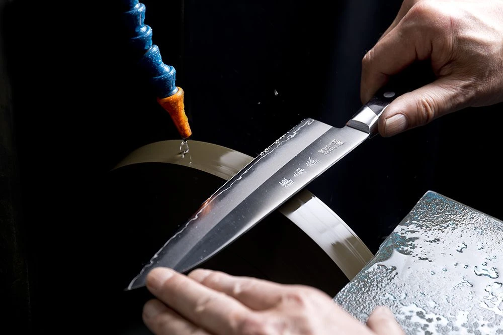 Seki Kotetsu 18cm Santoku By Yasuda Hamono (YG300) - Image 6