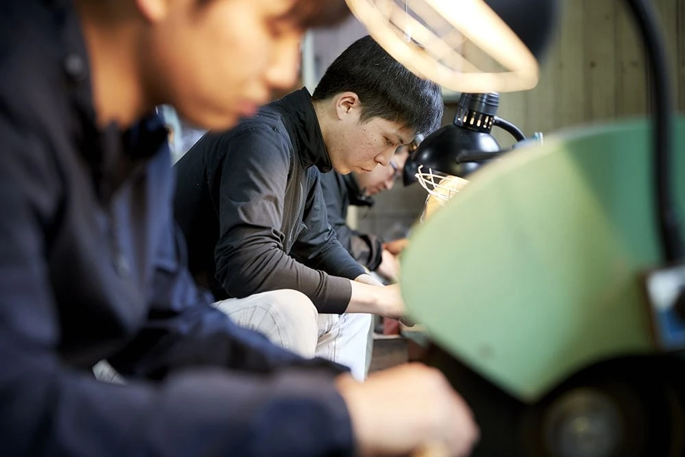 Seki Kotetsu 18cm Santoku By Yasuda Hamono (YG300) - Image 11